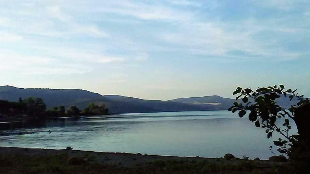 Alloggio Turistico D'Annunzio Браччано Экстерьер фото